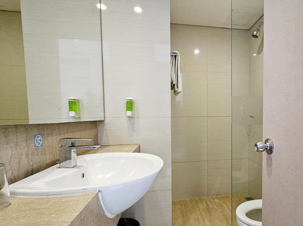 Favehotel Tanah Abang - Cideng Джакарта Экстерьер фото